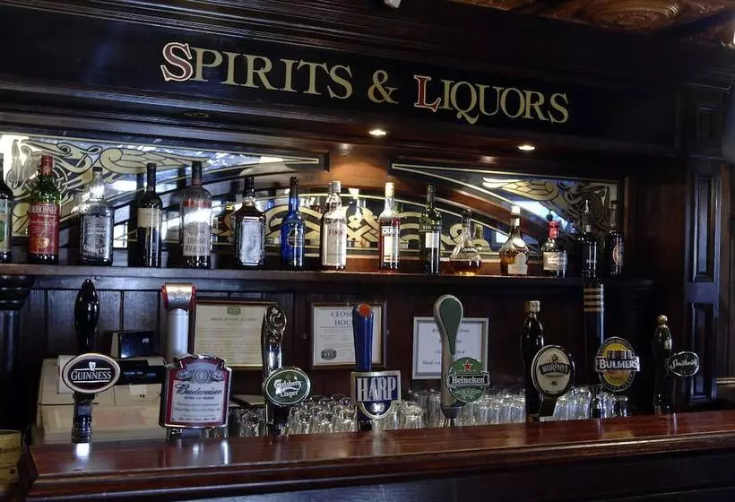 호텔 Killarney Court