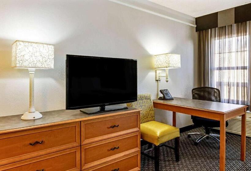 فندق La Quinta By Wyndham Macon