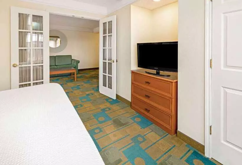 酒店 La Quinta By Wyndham Salt Lake City Airport