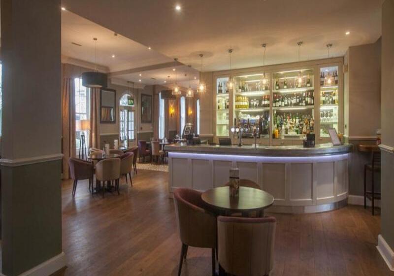 London Chigwell Prince Regent Hotel, Bw Signature Collection