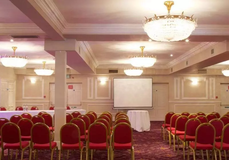 London Chigwell Prince Regent Hotel, Bw Signature Collection