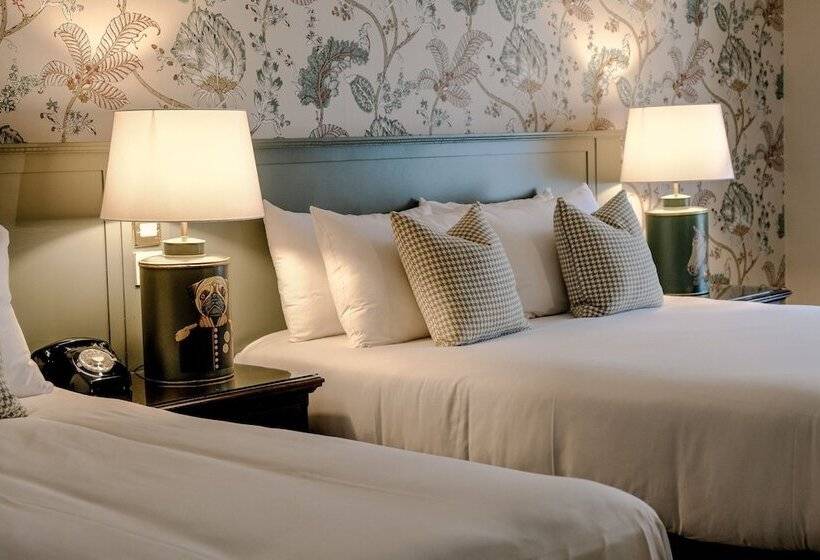 בית מלון כפרי The Abbeyleix Manor