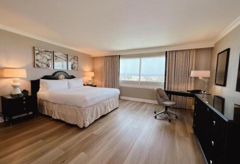 فندق The Commerce Casino &