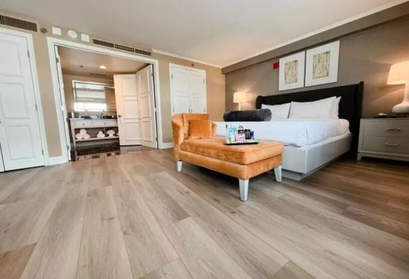 هتل The Commerce Casino &