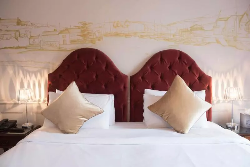 فندق The Old Bank Town House