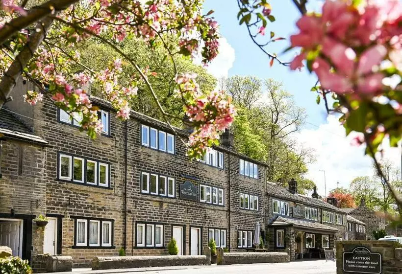 בית מלון כפרי The Woodman Inn