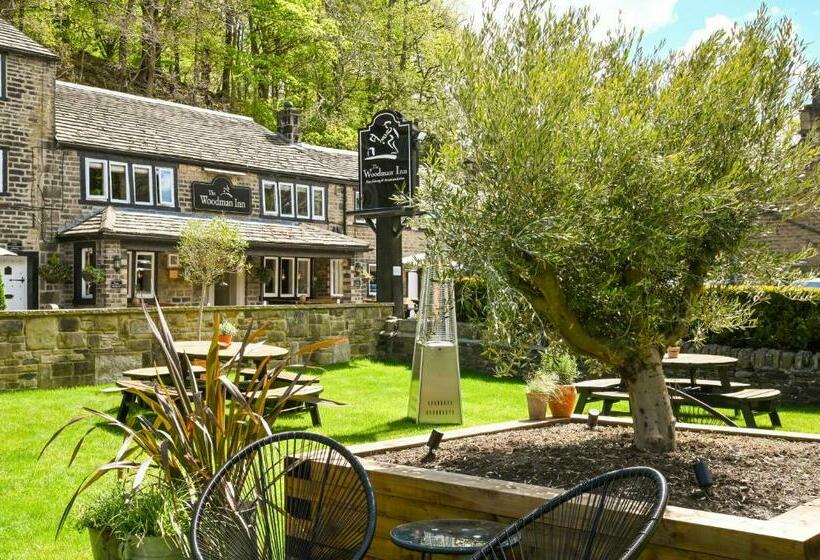 ホテル The Woodman Inn