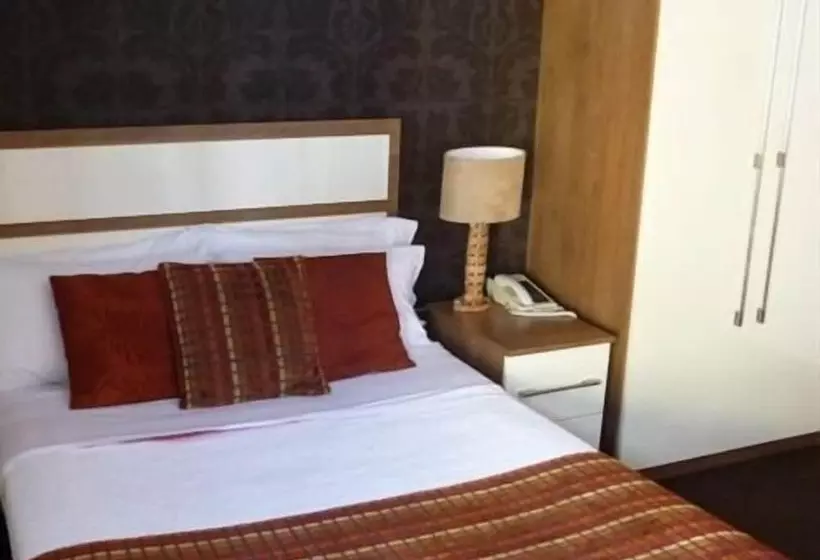 酒店 The White Lady