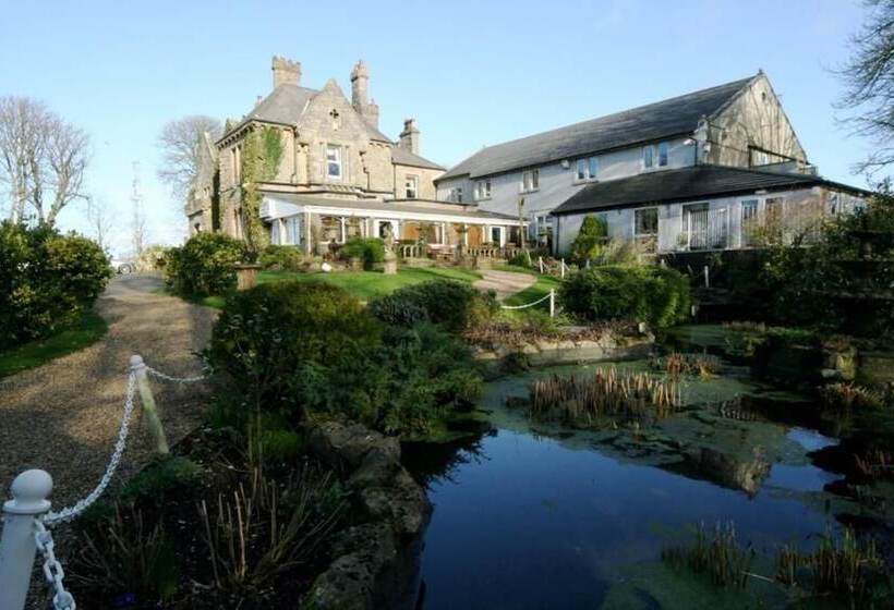 Hunday Manor Country House Hotel