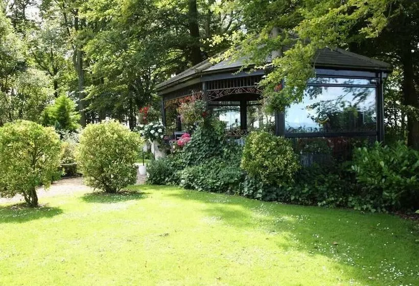 Hunday Manor Country House Hotel