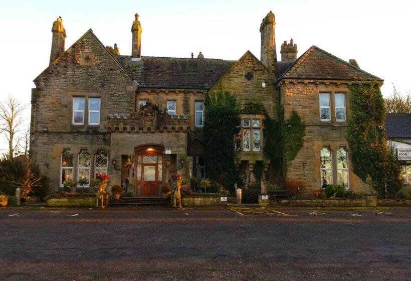 Hunday Manor Country House Hotel