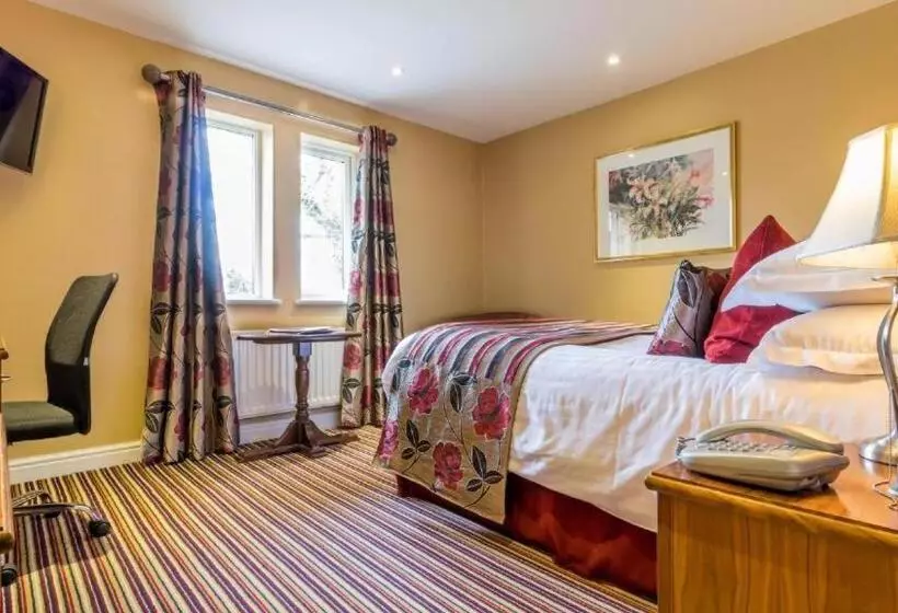 Hunday Manor Country House Hotel