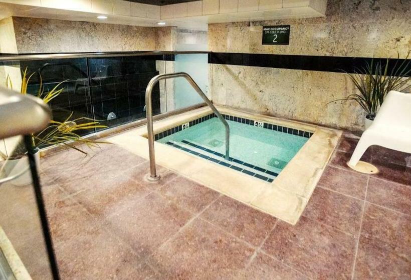 فندق The Commerce Casino &