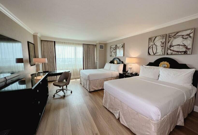 فندق The Commerce Casino &