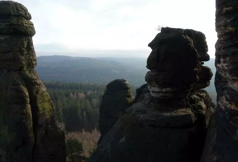 Retkeilymaja Gasthaus Zum Wanderstübel