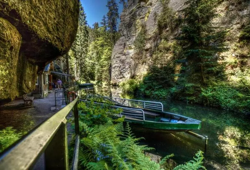 Retkeilymaja Gasthaus Zum Wanderstübel