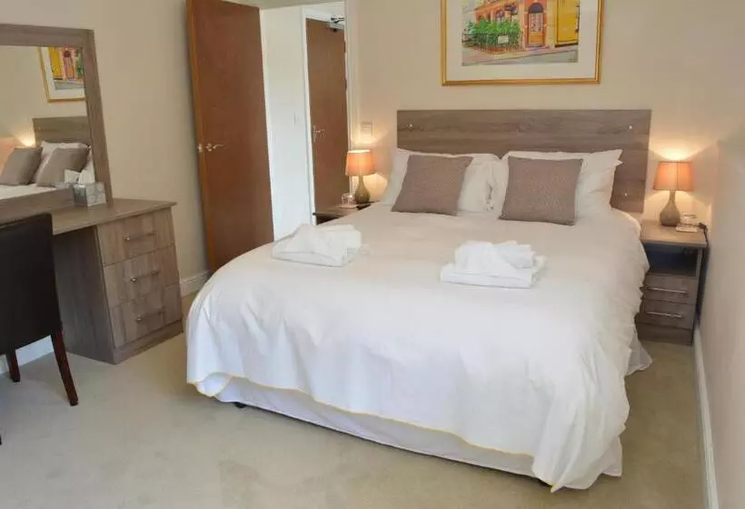 Retkeilymaja Greyhound Inn