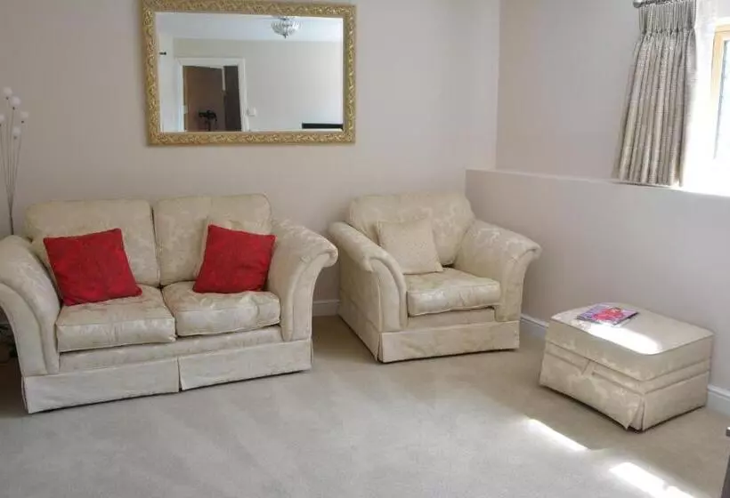 Retkeilymaja Greyhound Inn