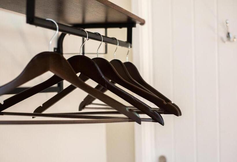 הוסטל The George & Dragon Country Inn