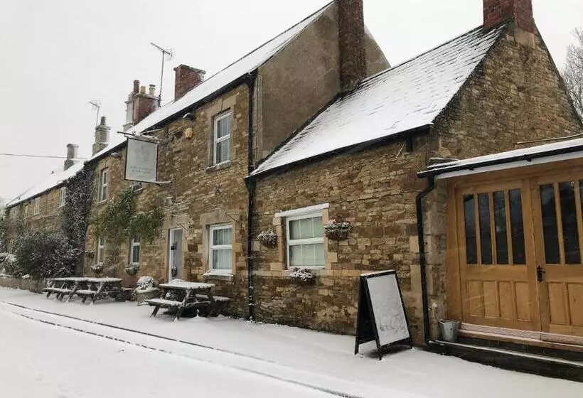 ユースホステル The George & Dragon Country Inn