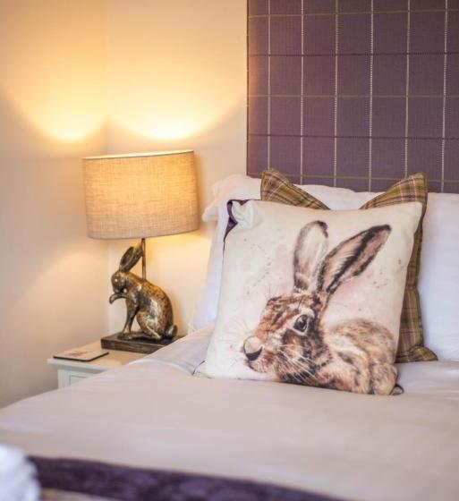 הוסטל The George & Dragon Country Inn