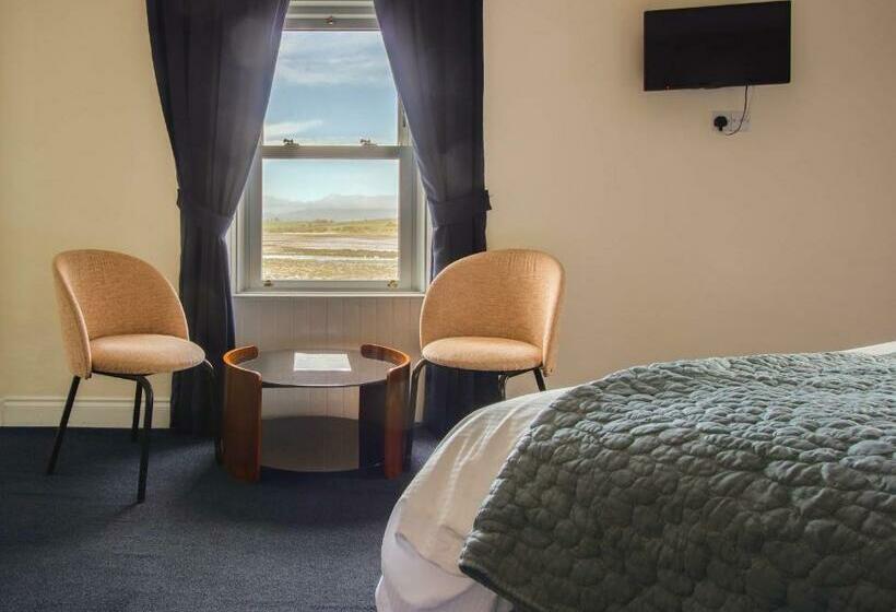 فندق صغير The Harbour Inn