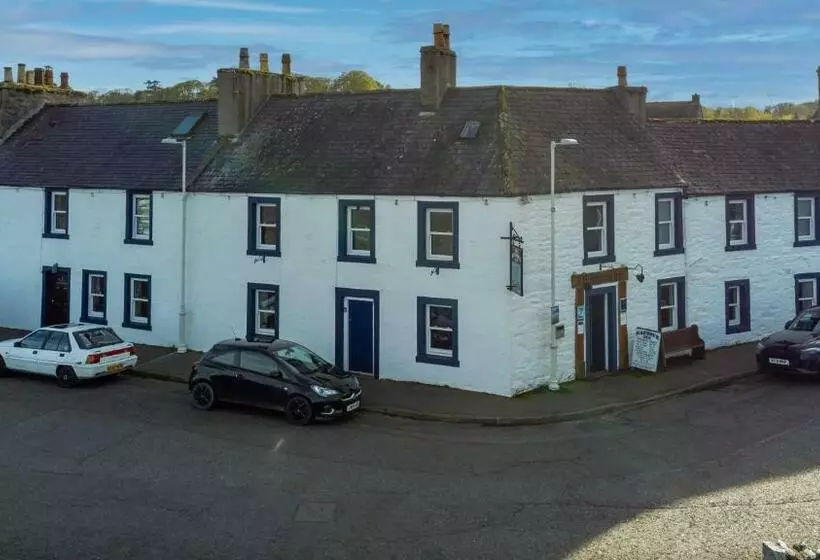 Retkeilymaja The Harbour Inn