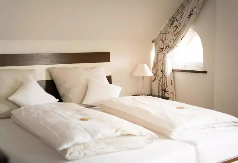 Retkeilymaja Wein Domizil Brennofen