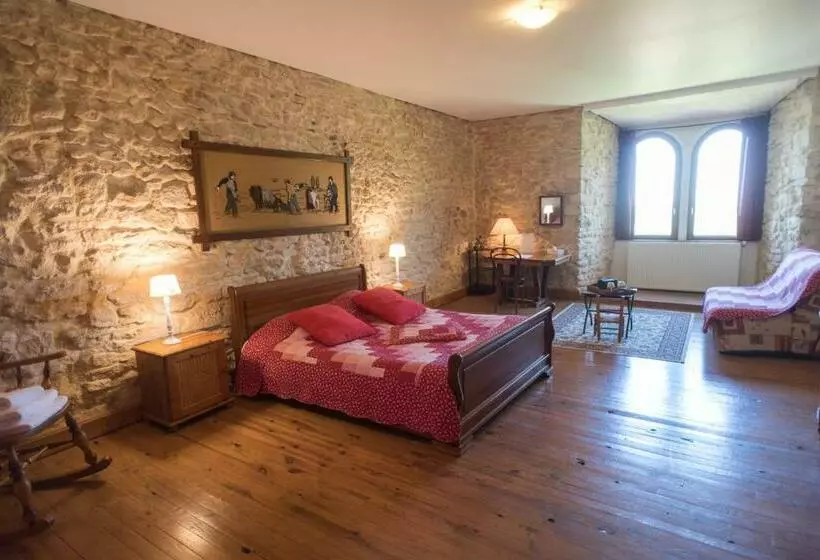 Bed And Breakfast Le Château De Morey