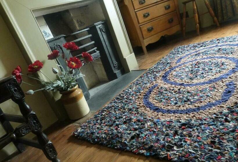 مبيت وإفطار Pomona