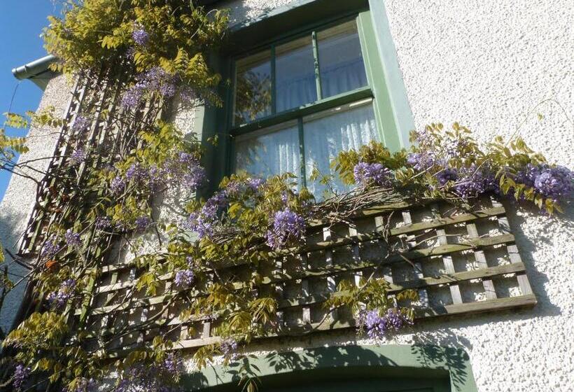 مبيت وإفطار Pomona