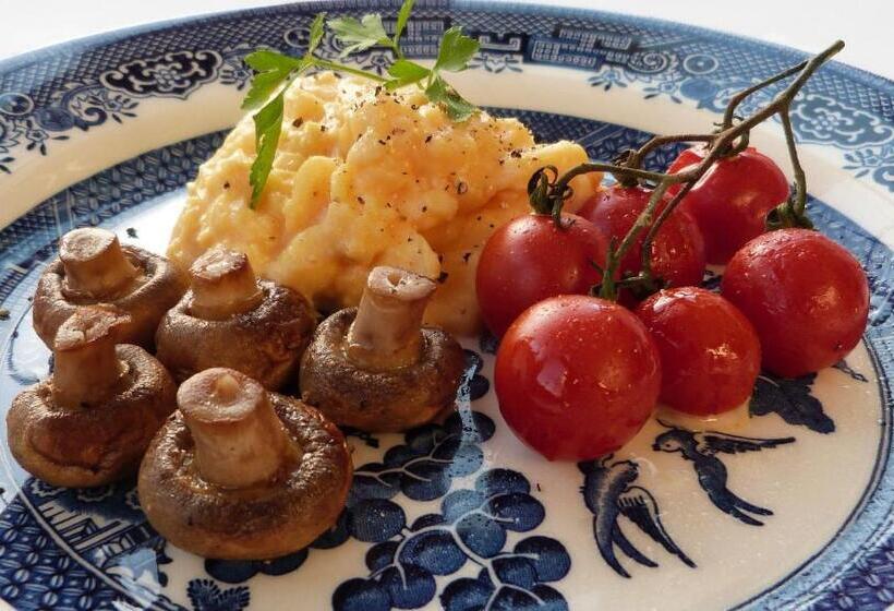 مبيت وإفطار Pomona