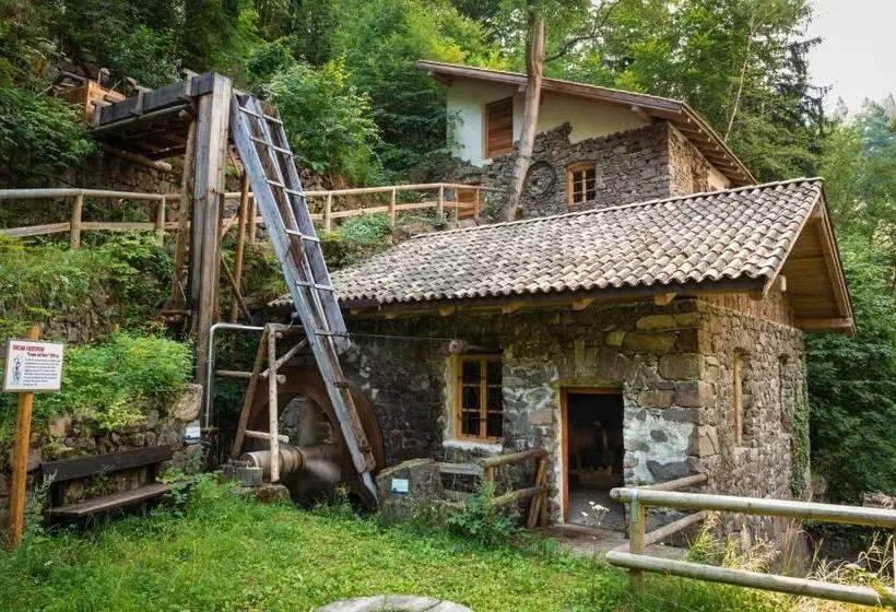 Hostel L Ost   Ostello Di Grumes