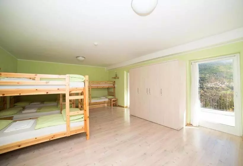 Hostel L Ost   Ostello Di Grumes