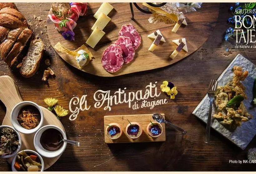 ホテル Agriturismo Bon Tajer