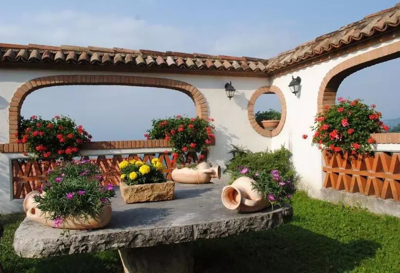 ホテル Agriturismo Bon Tajer