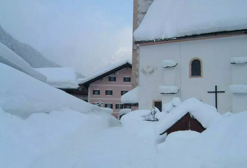 ホテル Gasthof Zur Post