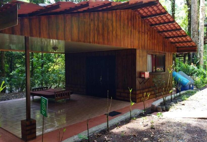 ホテル Recreo Verde Hot Springs & Spa