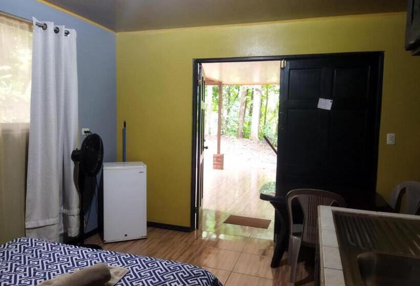 ホテル Recreo Verde Hot Springs & Spa