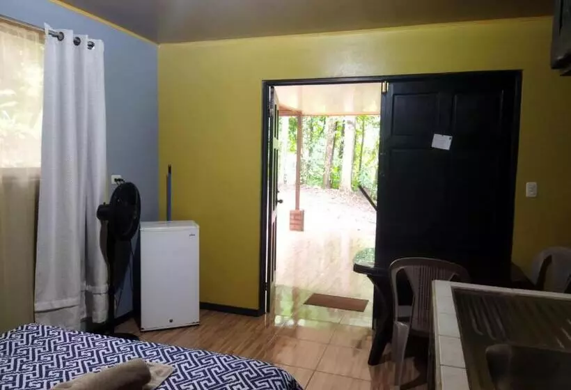 Hotelli Recreo Verde Hot Springs & Spa