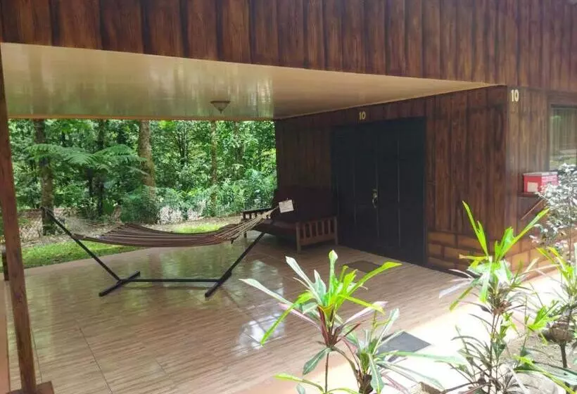 Hotelli Recreo Verde Hot Springs & Spa