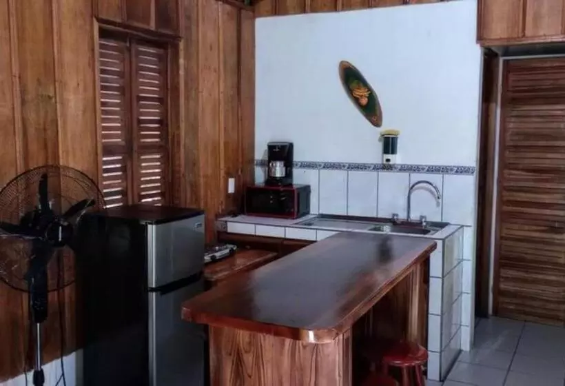 Hotelli Recreo Verde Hot Springs & Spa