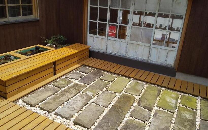 Pensão Goto Backpackers Pole