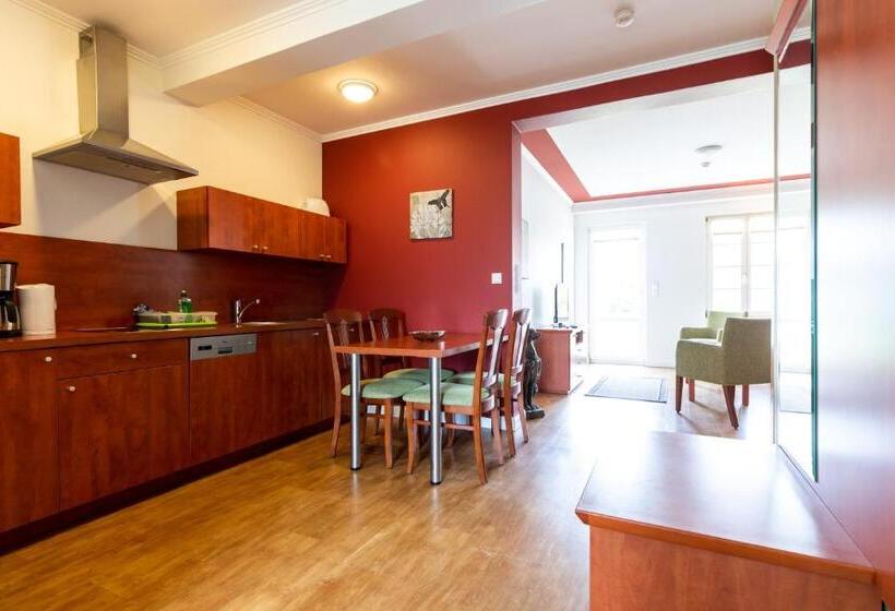 Pension Und Restaurant Gutshaus Kaltenhof