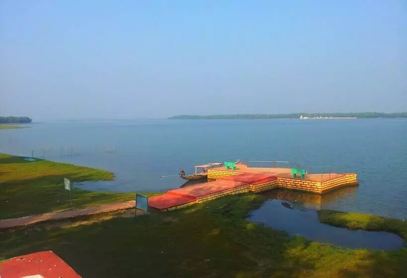 Daaven's Island Resort