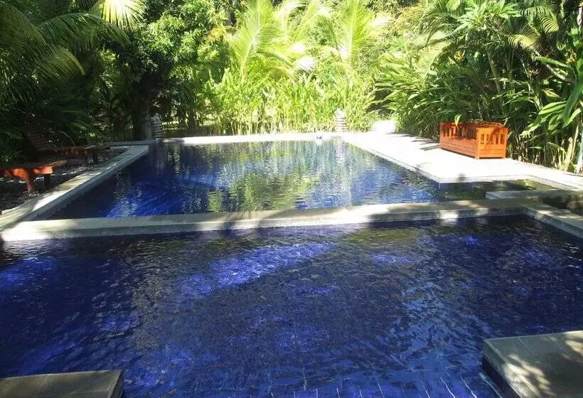 ホテル Air Sanih Homestay