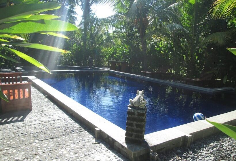 酒店 Air Sanih Homestay