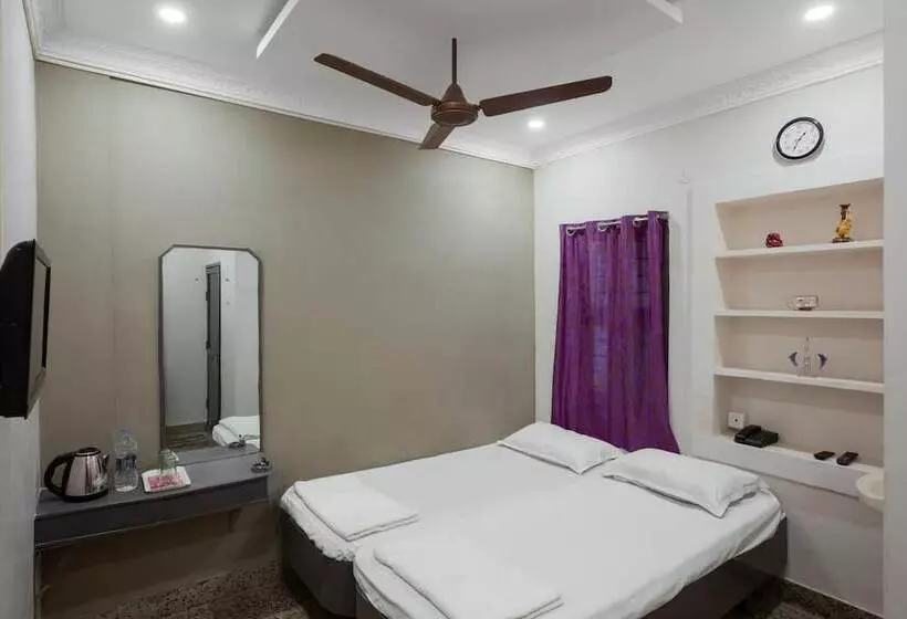Hôtel Akmg