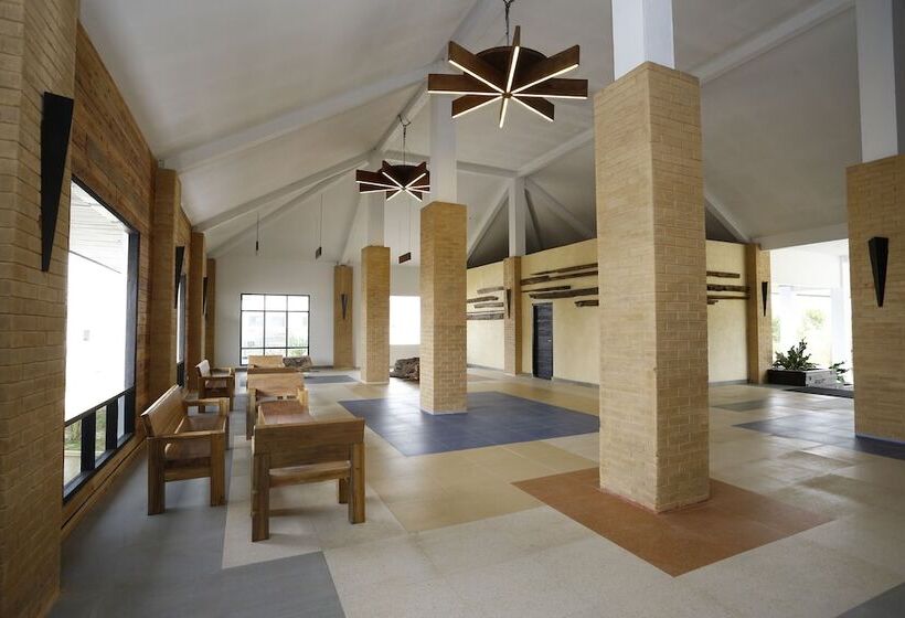 בית מלון כפרי Kahyangan Resort