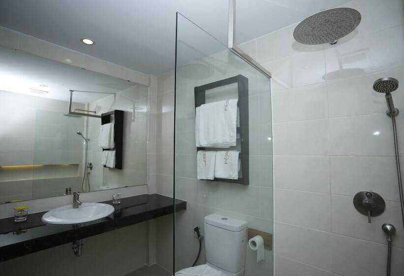 בית מלון כפרי Kahyangan Resort